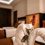 Dimen Hotel
