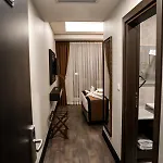 Dimen Hotel
